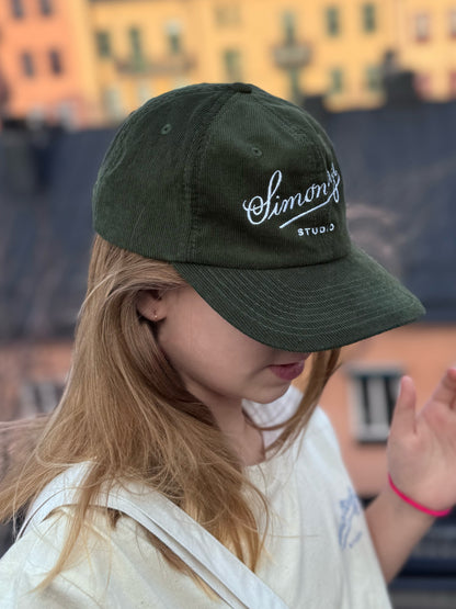 Simon Arzt Logo White